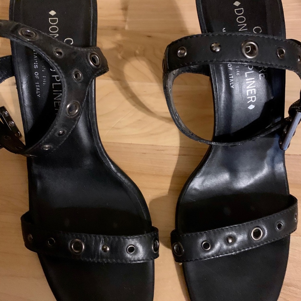 Donald J Pliner Black Heels - Size 8.5